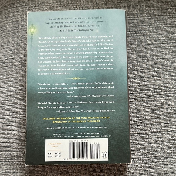 The Shadow of the Wind Book - Picture 2 of 2